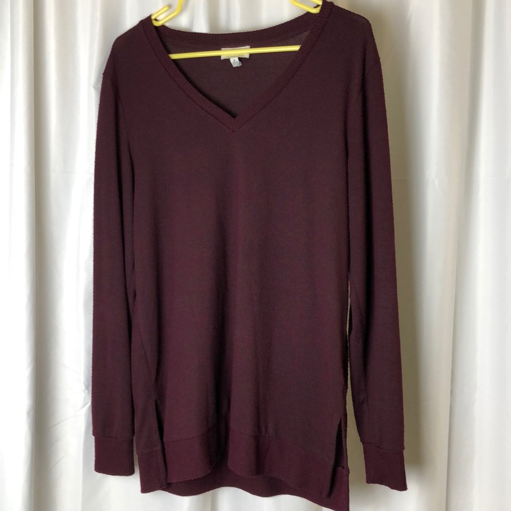 Lucky maroon neck sweater women’s Sz Medium